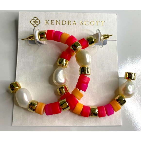 Kendra Scott Jewelry - NWT Kendra Scott hoop earrings! SO FUN!